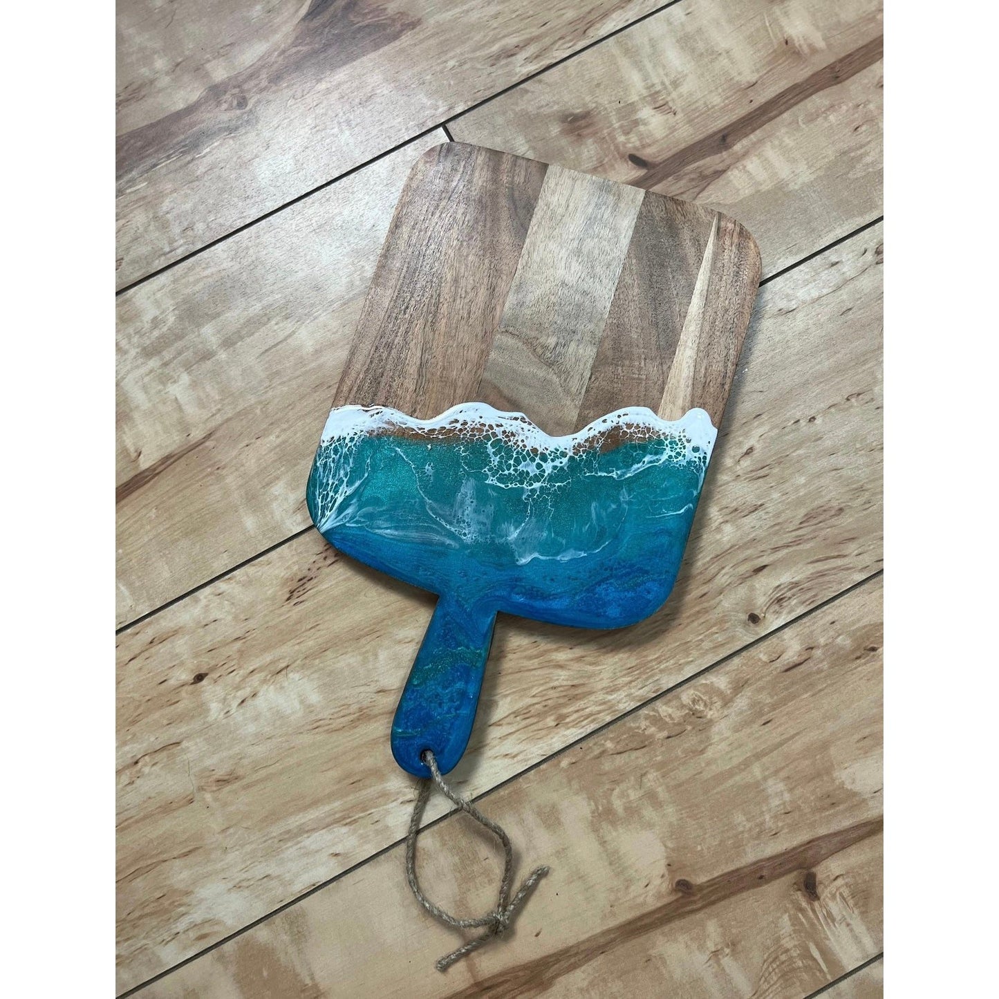 Ocean Resin Art Handle Cutting Board (15" x 9”)