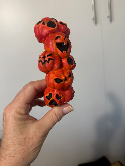Pumpkin Head Handle