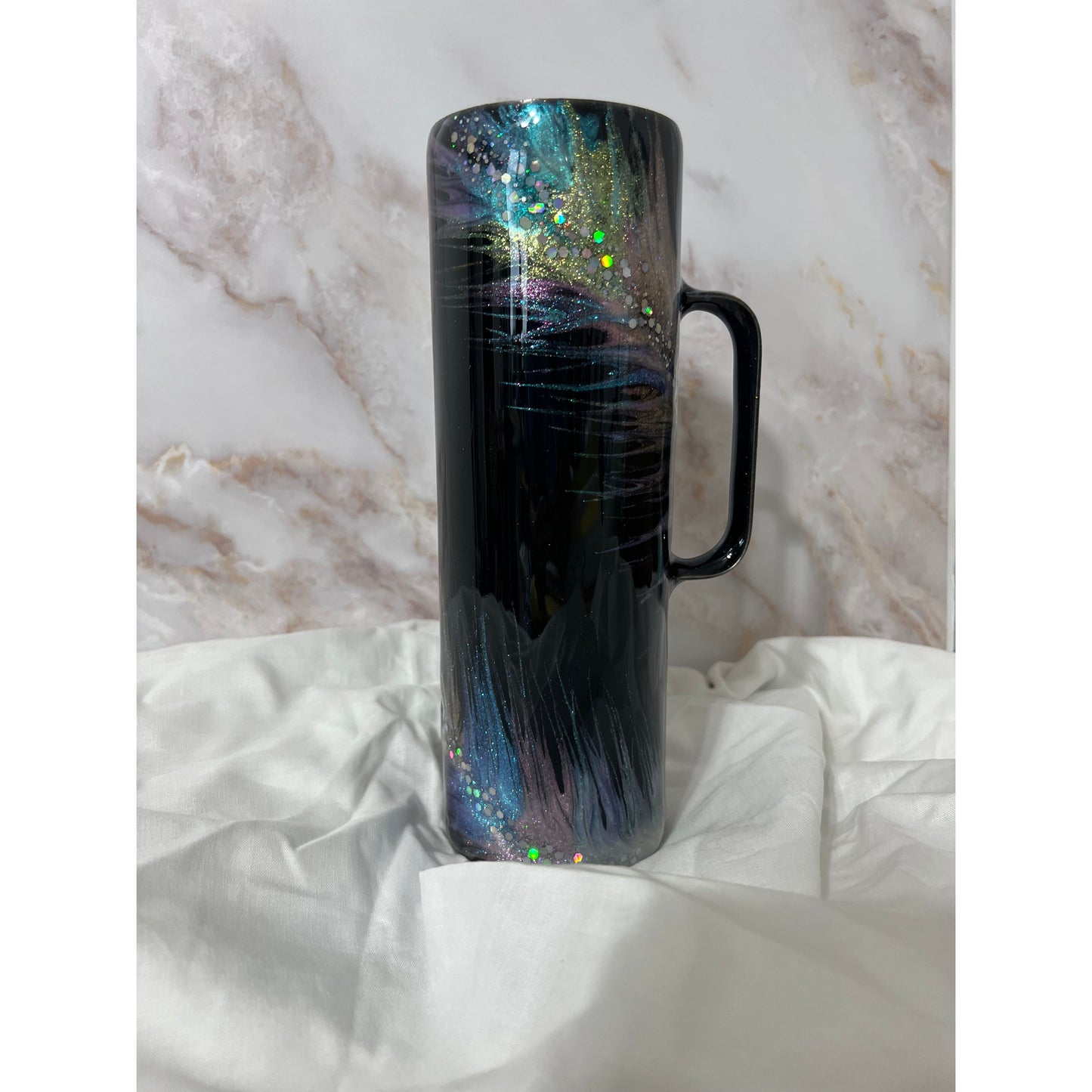 Black Based Ghost Mica Feather Design on Stainless Steel 30 Oz Handled Tumbler